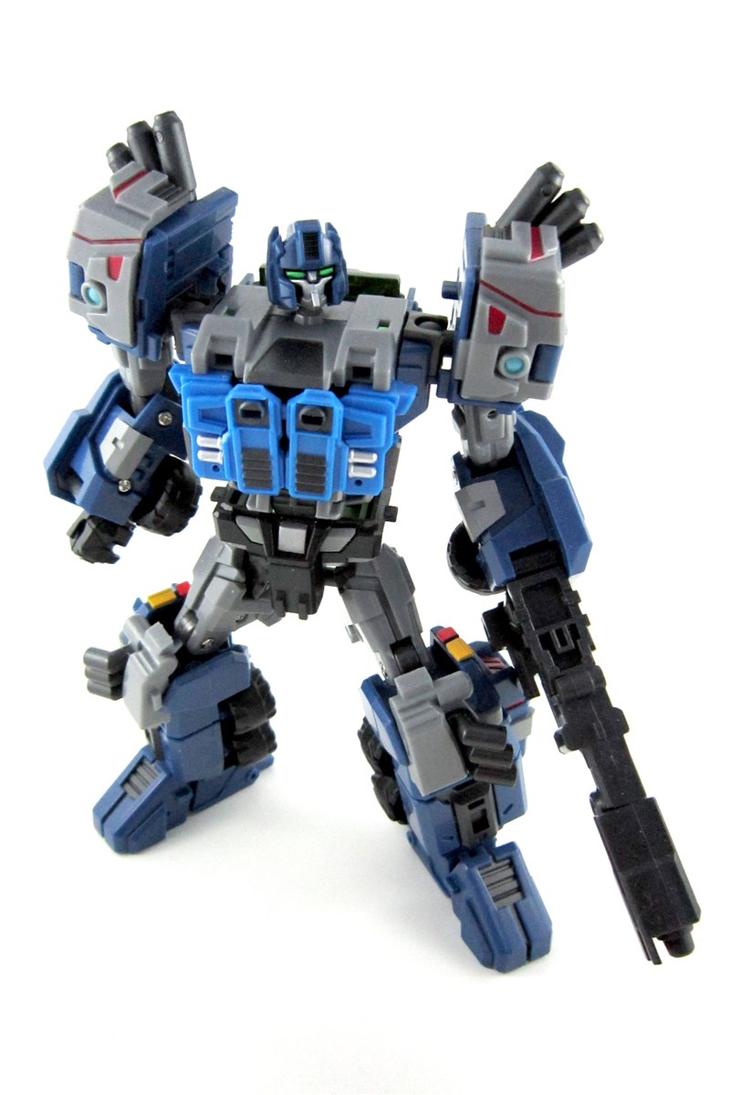 FansProject Fully Unveils Warbot WB-002 Steel Core Figure, Targetmaster